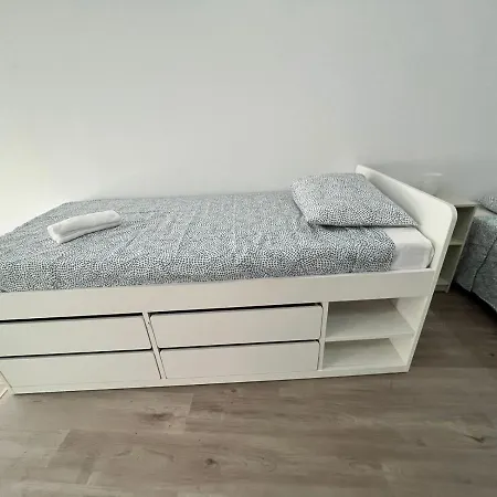 Nice In Perfect Location Lejlighed *